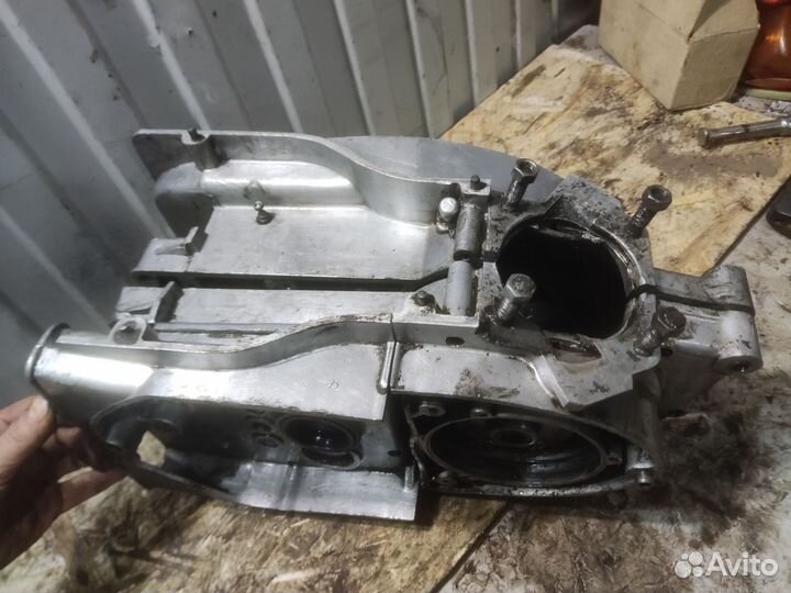 Картер двигателя Иж планета 12 вольт