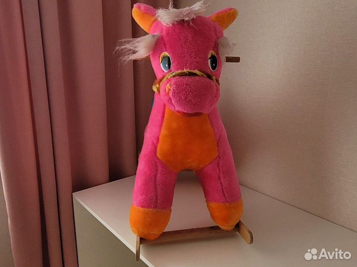 Лошадь каталка