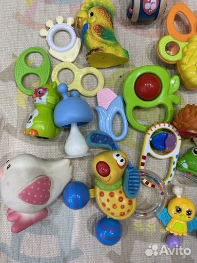 Погремушки игрушки грызунки пакетом для малышей