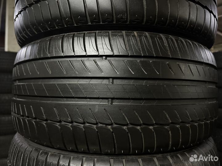 Michelin Primacy HP 235/45 R17