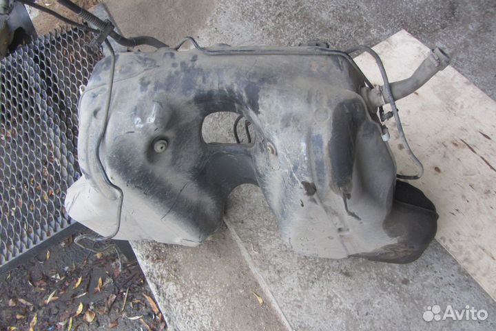 Бак топлива для Cadillac CTS 2008-2013