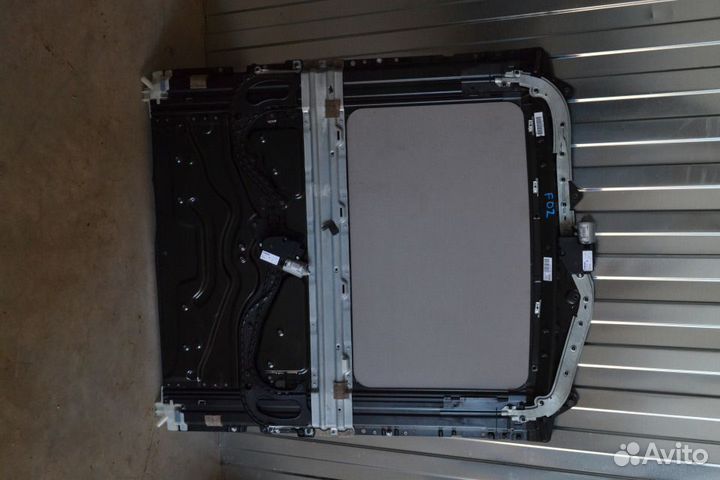 Люк BMW 750 F01 / F02 / F03 / F04