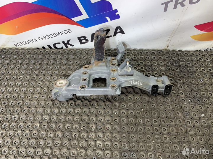 Кронштейн рессоры задний левый Daf XF106