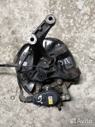 Кулак задний правый Kia Ceed 3