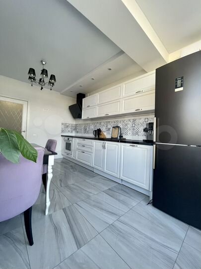 2-к. квартира, 60 м², 16/16 эт.