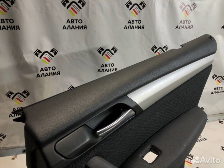 Дверная карта задняя правая Bmw X3 F25 N52B30A