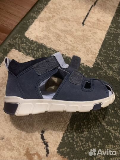 Сандалии ecco для мальчика 24 размер