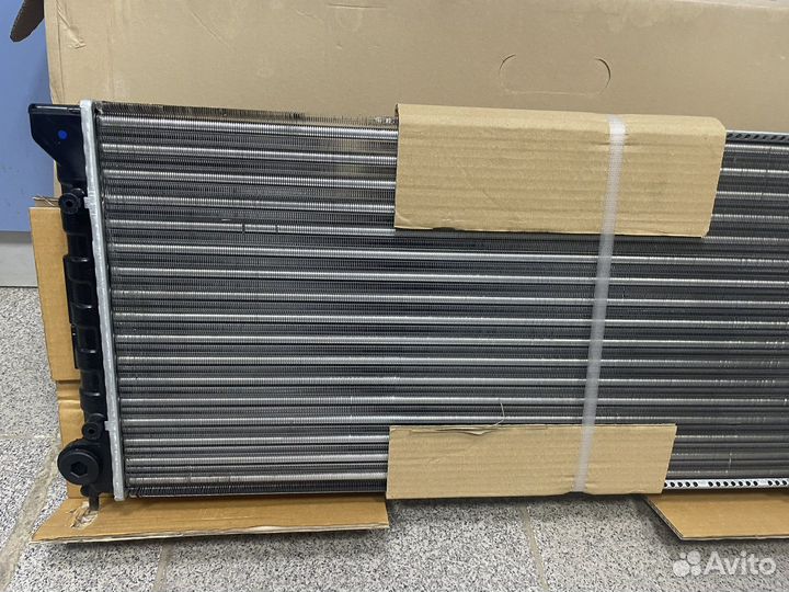 Радиатор охлаждения volkswagen passat b3 vw2066