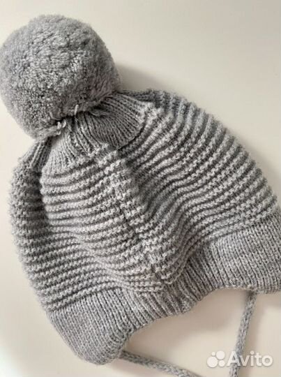 Шапка на малыша демисезонная