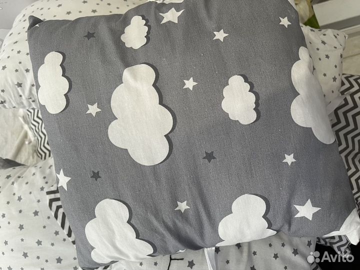 Бортики в кроватку