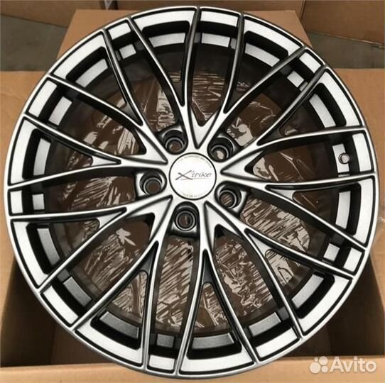 X'trike X-130 : 7.5x18 5*114.3 Et:37 Dia:66.6 HSB