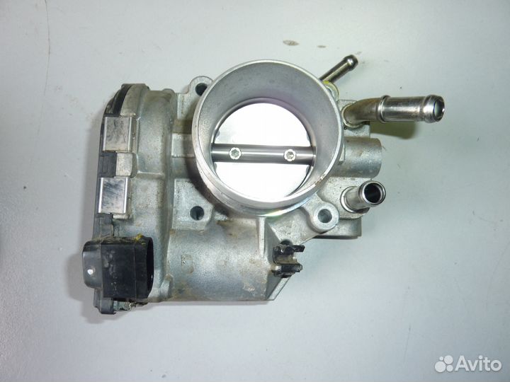 Заслонка дроссельная Hyundai Solaris 35100-2B150