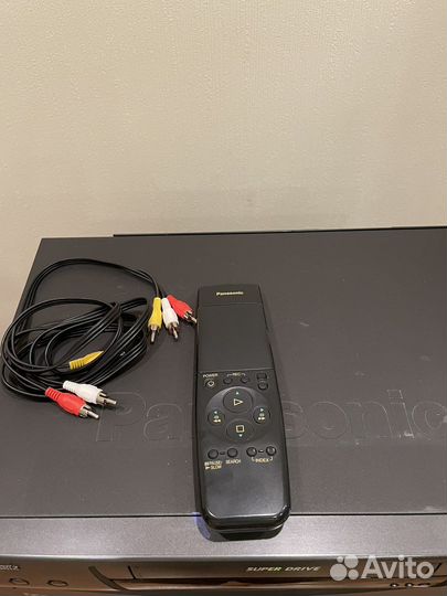 Видеомагнитофон panasonic