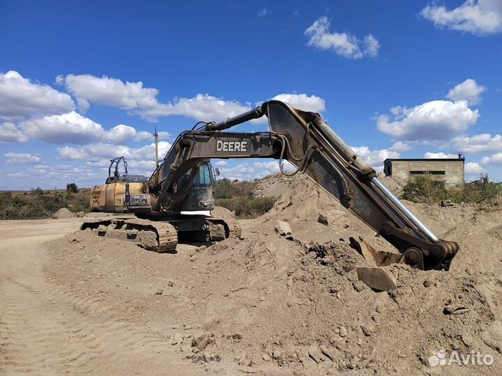 Гусеничный экскаватор John Deere E330 LC, 2014