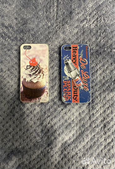 Чехлы на телефон iPhone 5s