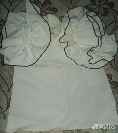 Блузка нарядная