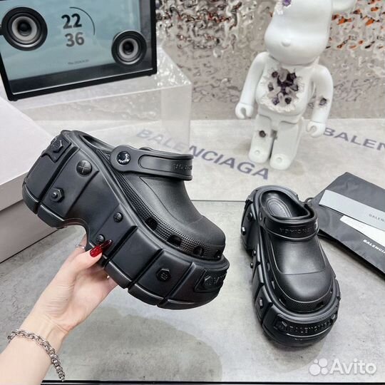 Сабо Balenciaga x Crocs