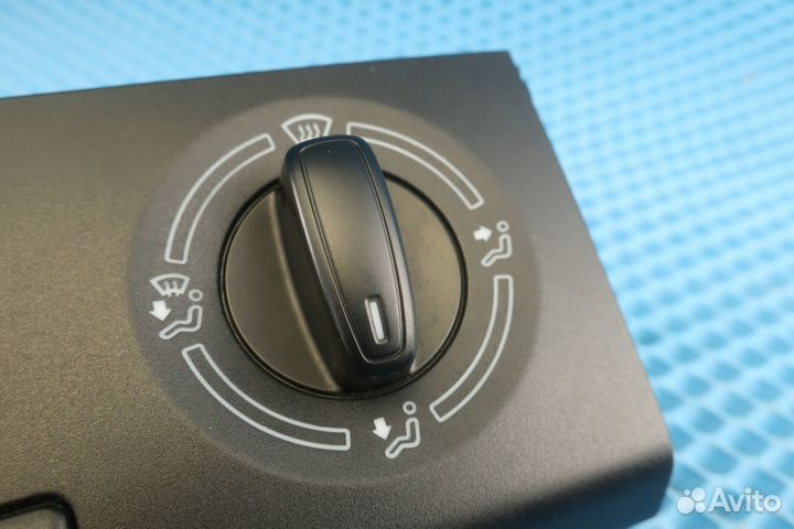 Блок управления отопителем Skoda Fabia 2