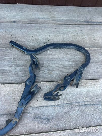 Петли багажника задние Hyundai Accent 1.5 2008