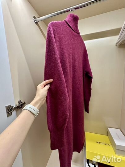 Платье Uniqlo
