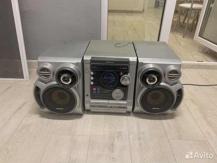Музыкальный центр samsung