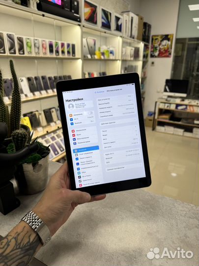 Apple iPad 6 2018 128Gb. Wi-Fi. Идеал. Обмен