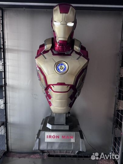 Скульптура marvel iron MAN