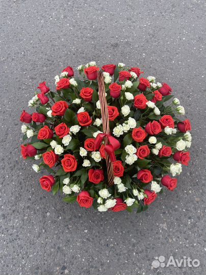 Корзина из роз