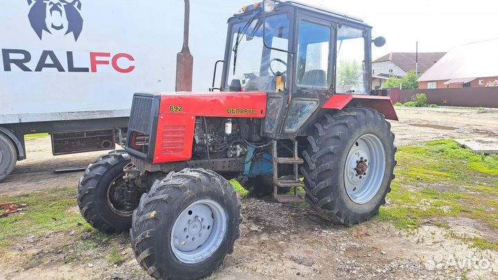 Трактор МТЗ (Беларус) 892, 2010