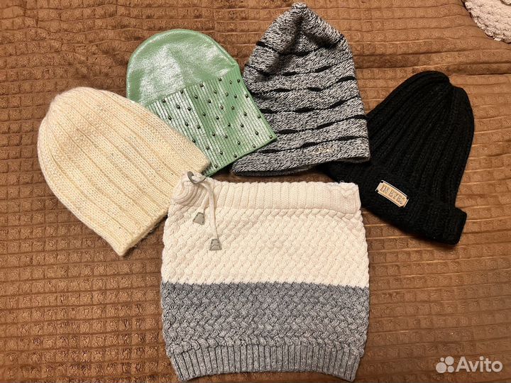 Шапки женские пакетом