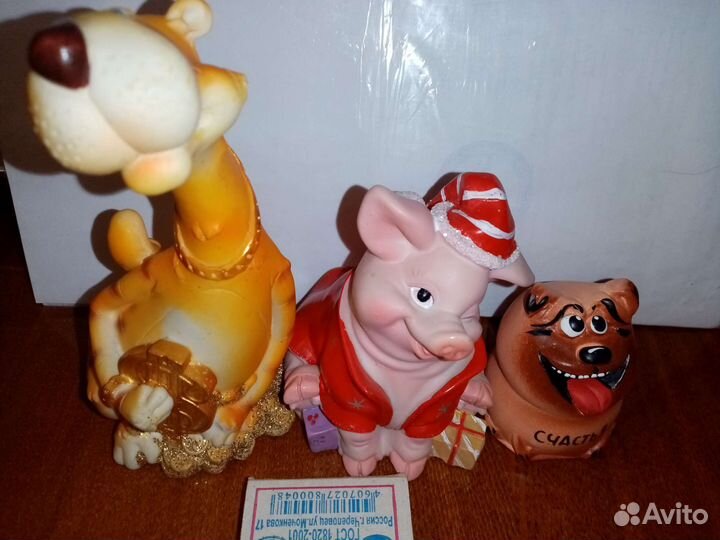 Сувенирные фигурки