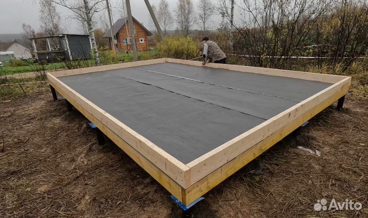 Бригада строителей