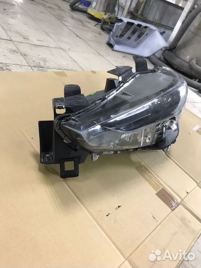 Фара левая mazda cx 5 kf 2022