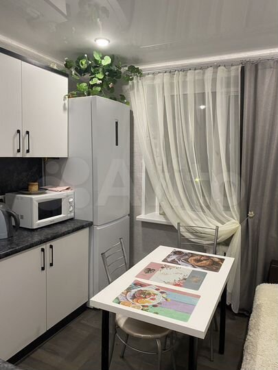 2-к. квартира, 60 м², 4/9 эт.