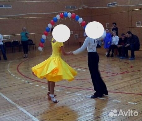 Платье для бальных танцев