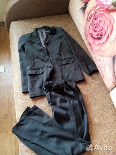 Школьная форма для мальчика серый цвет