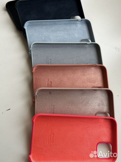 Чехол на iPhone 11