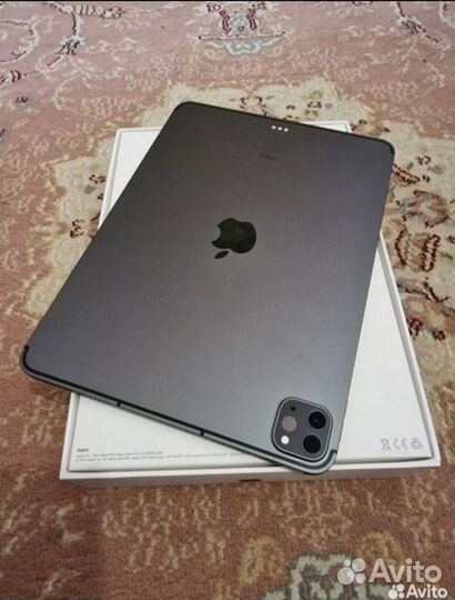 iPad Pro 11 128GB LTE Space Gray