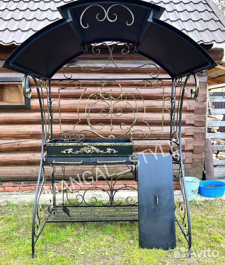 Мангал с крышей