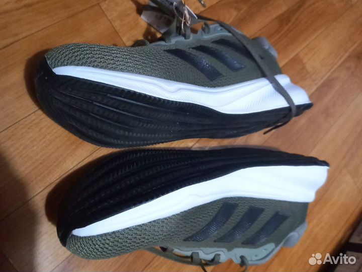 Кроссовки Adidas для бега