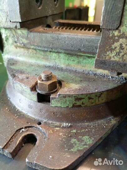 Тиски станочные СССР бу