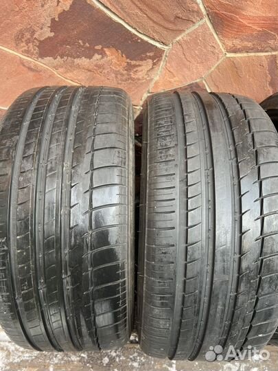 Triangle TH201 Sportex 265/35 R20 99Y