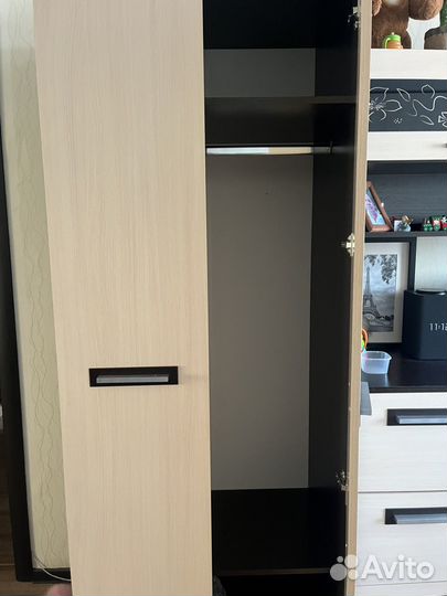 Стенка в гостиную