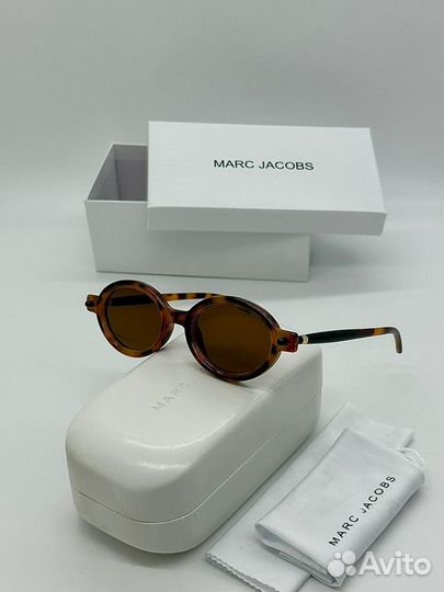 Солнцезащитные очки marc jacobs