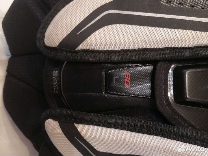 Нагрудник Easton Junior L/G. L80