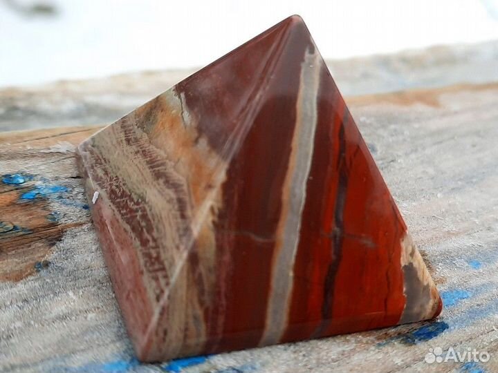 Красная Яшма Пирамидка Кристалл Камень Подарок