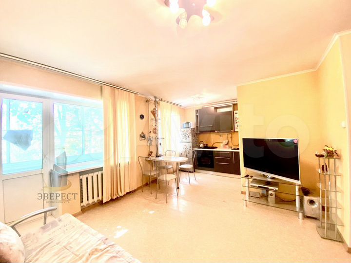 2-к. квартира, 42 м², 2/5 эт.