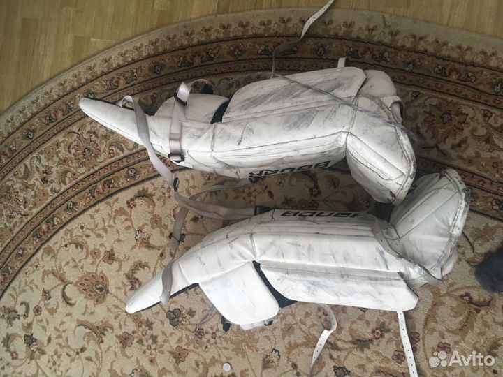 Вратарские щитки bauer