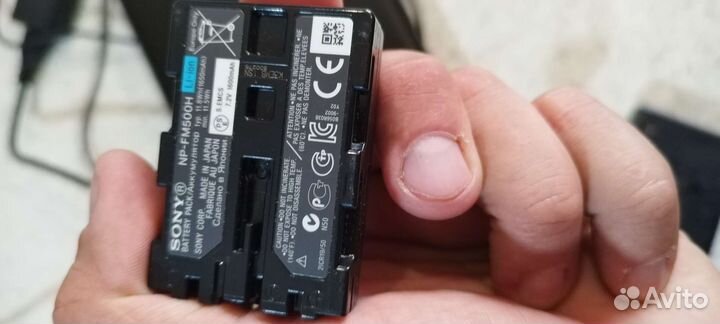 Батарея Sony np fm500h + зарядное устройство