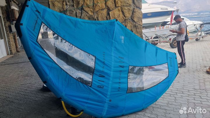 Винг airush 4м2